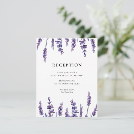 Elegant floral lavender bruiloft kaart (Staand voorkant)
