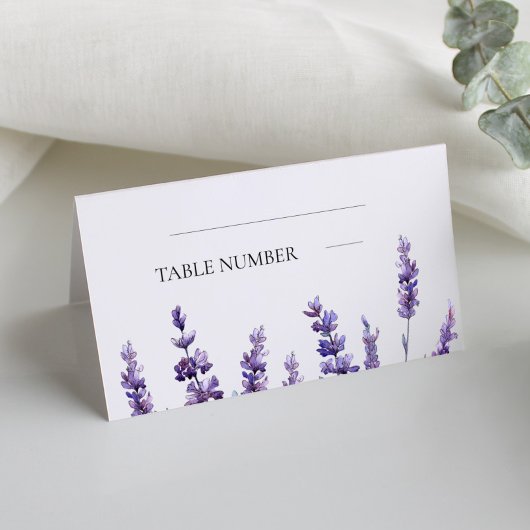 Elegant floral lavender bruiloft plaatskaartje