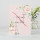 Elegant Floral Monogram Initiaal Roze bruiloft Kaart (Staand voorkant)