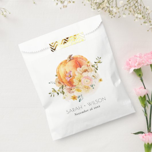 Elegant Floral Oranje herfst Pumpkin Wedding Bedankzakje (Gezegeld)