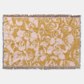 Elegant Floral Pattern in Pink and Mustard Yellow Deken (Voorkant)