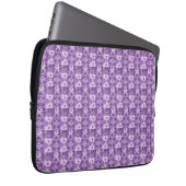 Elegant floral pattern in purple tones laptop sleeve (Voorkant Rechts)