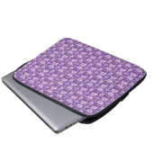 Elegant floral pattern in purple tones laptop sleeve (Voorkant onderkant)