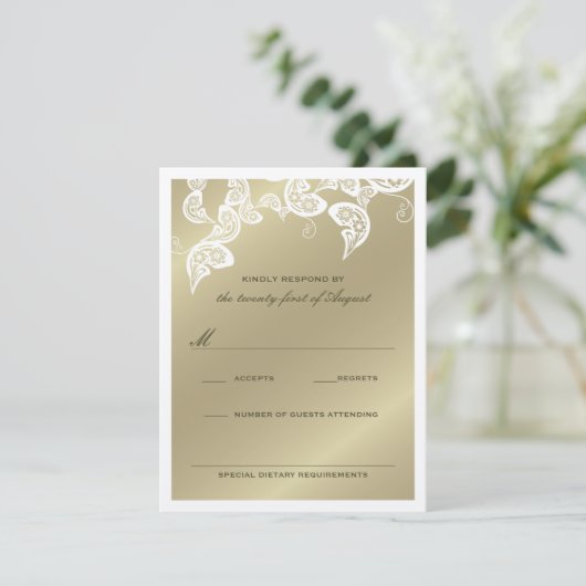 Elegant Floral Peacock White Wedding RSVP Kaart (Staand voorkant)