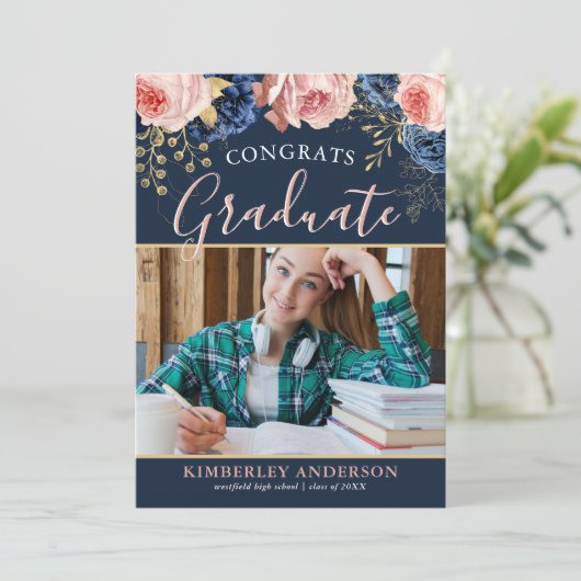 Elegant Floral Photo Graduation Party Kaart (Staand voorkant)
