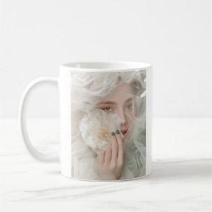 Elegant Floral Portrait Koffiemok