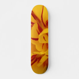Elegant Floral Red Gold Monsella Tulips Persoonlijk Skateboard
