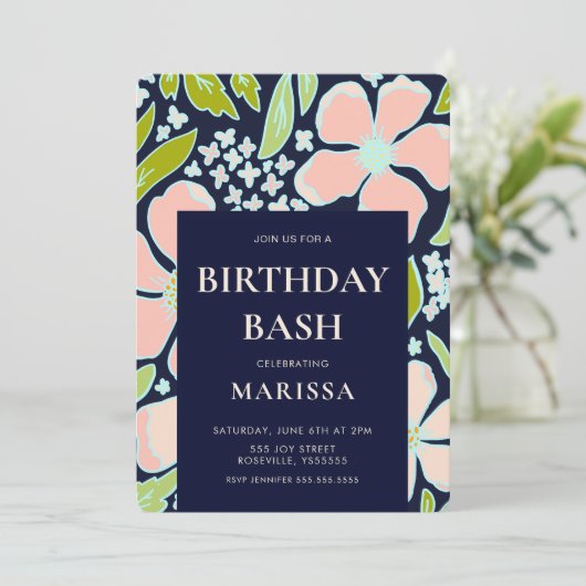 Elegant Floral roze en blauw Birthday Bash Kaart (Staand voorkant)