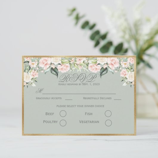 Elegant Floral Sage Green Gold Script Weduwschap R RSVP Kaartje (Staand voorkant)