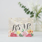 Elegant Floral String Lights Linen Wedding RSVP Uitnodiging Briefkaart (Staand voorkant)