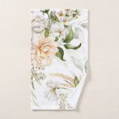 Elegant floral towels with soft, pastel flowers  bad handdoek (Handdoek)