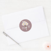 Elegant Floral White Daisies Monogram Wedding Ronde Sticker (Envelop)