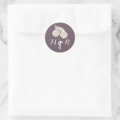 Elegant Floral White Daisies Monogram Wedding Ronde Sticker (Tas)