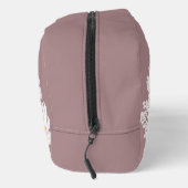 Elegant Floral White Daisies over Rosy Brown Toilettasje (Rechts)