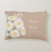 Elegant Floral White Daisies Wedding Accent Kussen (Achterkant)