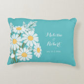 Elegant Floral White Daisies Wedding Accent Kussen (Achterkant)