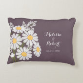 Elegant Floral White Daisies Wedding Decoratief Kussen (Achterkant)