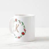 Elegant Floral Wreator Monogram Initiaal Kerstmis Koffiemok (Voorkant links)