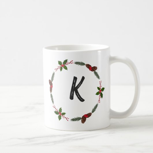 Elegant Floral Wreator Monogram Initiaal Kerstmis Koffiemok (Rechts)