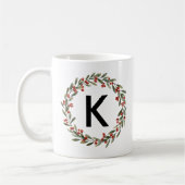 Elegant Floral Wreator Monogram Initiaal Kerstmis Koffiemok (Links)