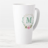 Elegant Floral Wreator Monogram Pink Rose Latte Mok (Rechterhoek)
