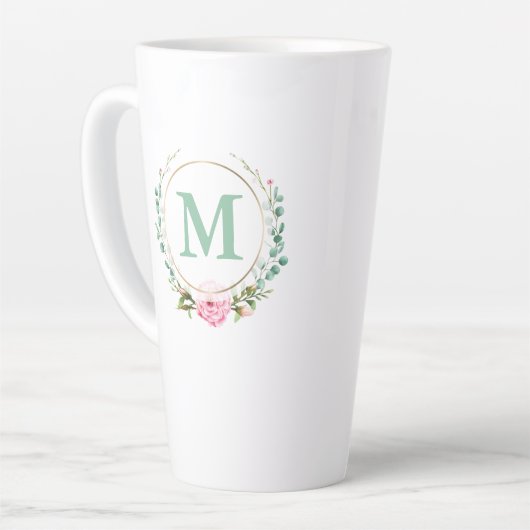 Elegant Floral Wreator Monogram Pink Rose Latte Mok (Linkerhoek)