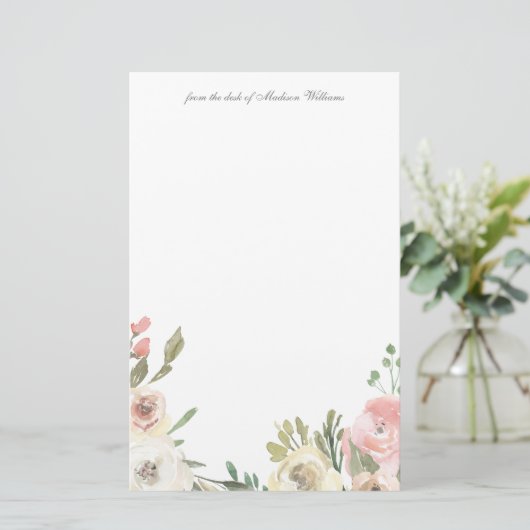 Elegant Flower Border Personalized Wedding Briefpapier (Staand voorkant)