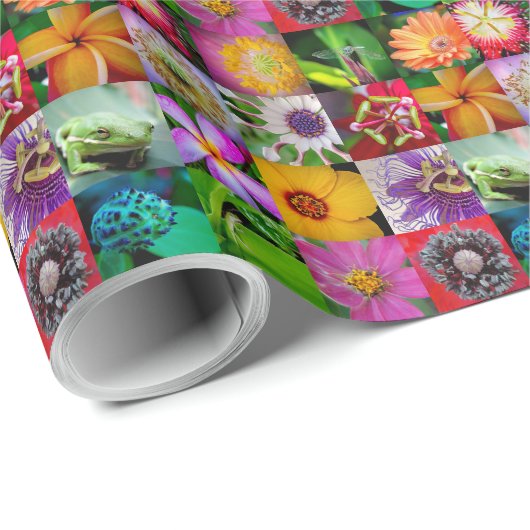 Elegant Flowers en Creatures Floral Pattern Cadeaupapier (Rol Hoek)