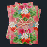 Elegant Flowers op Roze Inpakpapier Vel<br><div class="desc">Florale bouquets op een roze achtergrond zijn te vinden op deze inpakpapierbladen,  die voor alle gelegenheden leuk zijn.</div>
