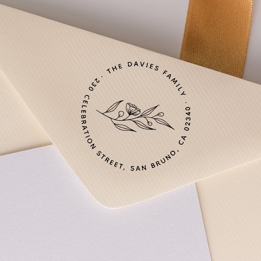 Elegant Flowers Round Family Name & Return Address Rubberstempel