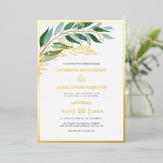 Elegant Foliage Forest Groen Goud Blad Bruiloft Folie Uitnodiging (Staand Voorkant)