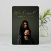 Elegant Folie Script Verloving Foto aankondiging (Staand Voorkant)