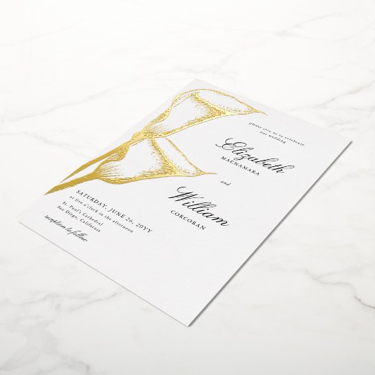 Elegant Formal Classic Calla Lilly Gold Wedding Folie Uitnodiging (Gedraaid)