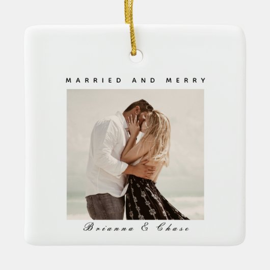 Elegant foto met kerstmis Modern Merry & Married Keramisch Ornament (Voorkant)