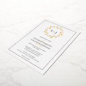 Elegant Foto Monogram Leaf Wreath Wedding Folie Uitnodiging (Gedraaid)