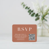 Elegant foto QR Code Terracotta Wedding RSVP Informatiekaartje (Staand voorkant)
