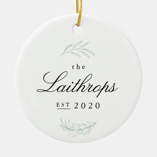 Elegant Fronds Pas getrouwd Eerste kerstOrnament Keramisch Ornament (Voorkant)