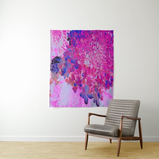 Elegant Fuchsia and Dark Blue Limited Hydrangea Wandkleed (In situ)