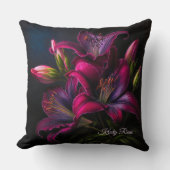 Elegant Fuchsia Red Burgundy Lily Flower Kussen (Voorkant)