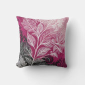 Elegant Fuschia, wit, grijs en zwart kanteffect Kussen (Voorkant)