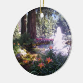 Elegant Garden Scene met waterfontein Keramisch Ornament (Links)