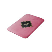 Elegant geborsteld roze met eenvoudig goudmonogram badmat (Gekanteld)