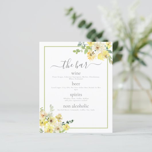 Elegant Geel Bloemen Salie Groen Bruiloft Bar Menu (Staand voorkant)