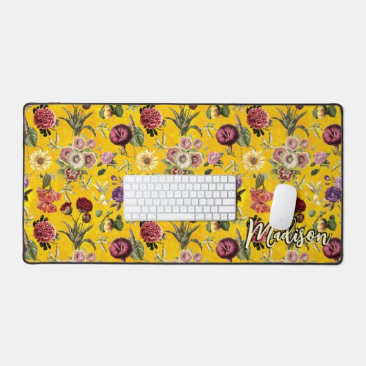 Elegant geel bloemmotief monogram bureaumat (Keyboard & Muis)