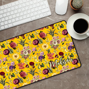 Elegant geel bloemmotief monogram bureaumat