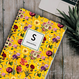 Elegant geel bloemmotief monogram notitieboek
