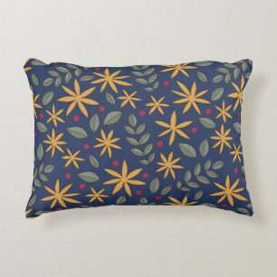 Elegant Geel Bloempatroon op Blauw Accent Kussen