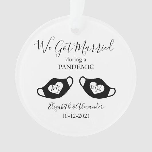 Elegant gehuwd tijdens Pandemische kerstmis Ornament (voorkant)