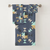 Elegant Geometric Pattern in Mint, Gold en Black Bad Handdoek (Insitu)