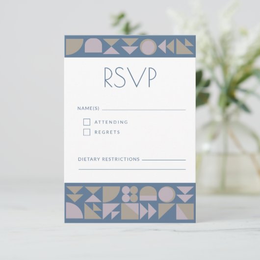 Elegant Geometric Shapes Dusty Blue Modern Wedding RSVP Kaartje (Staand voorkant)